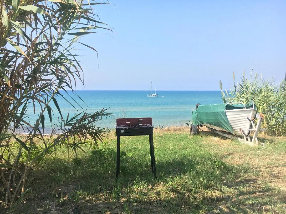 הוילה Cava dʼAliga Covo Dei Marinai בית נופש